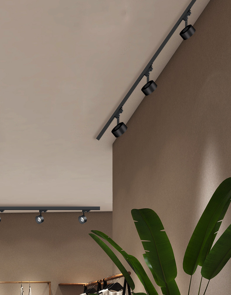 维多利亚老品牌vic(集团)官方网站