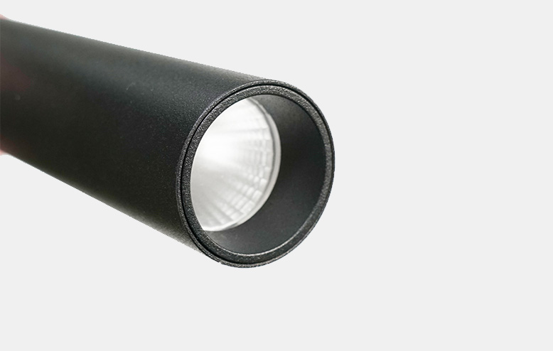 维多利亚老品牌vic(集团)官方网站