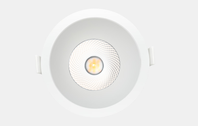 维多利亚老品牌vic(集团)官方网站